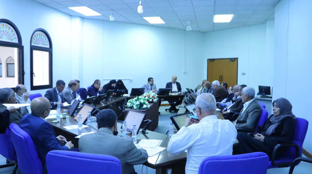 مجلس كلية الطب والعلوم الصحية  يعقد جلسته الخامسة ويناقش عدداً من القضايا الأكاديمية