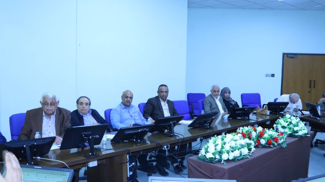 مجلس كلية الطب والعلوم الصحية  يعقد جلسته الخامسة ويناقش عدداً من القضايا الأكاديمية