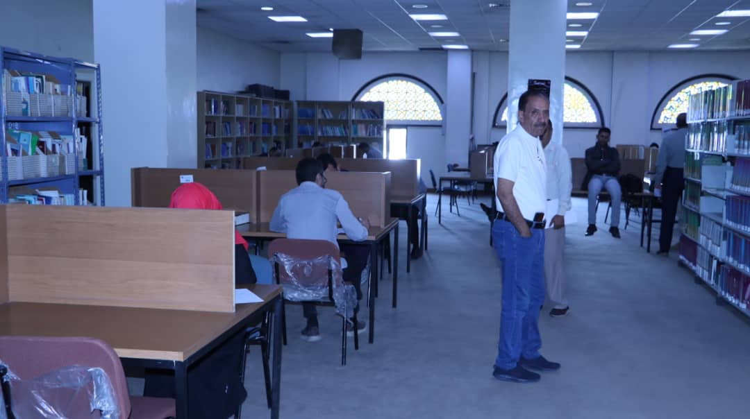 كلية الطب بجامعة صنعاء تُجري امتحان مقرر أخلاقيات المهنة لأطباء الدكتوراه الطبية (MD)