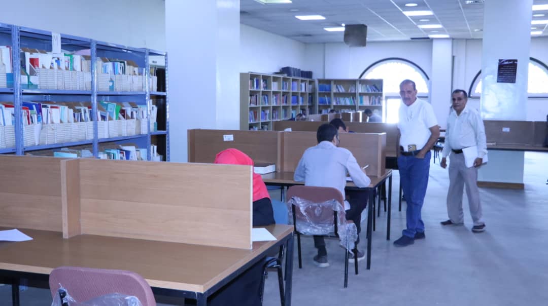 كلية الطب بجامعة صنعاء تُجري امتحان مقرر أخلاقيات المهنة لأطباء الدكتوراه الطبية (MD)