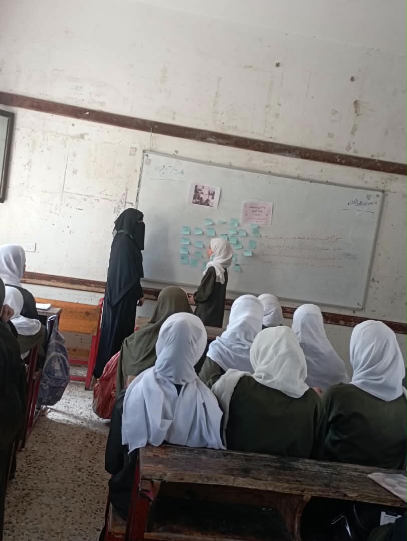 نشاط توعوي للمتدربات في قسم الخدمة الاجتماعية بكلية الآداب بجامعة صنعاء