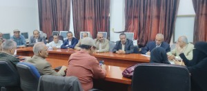 مركز التطوير وضمان الجودة يناقش آليات متابعة وتقييم الأداء في كليات الجامعة