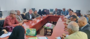 مركز التطوير وضمان الجودة يناقش آليات متابعة وتقييم الأداء في كليات الجامعة