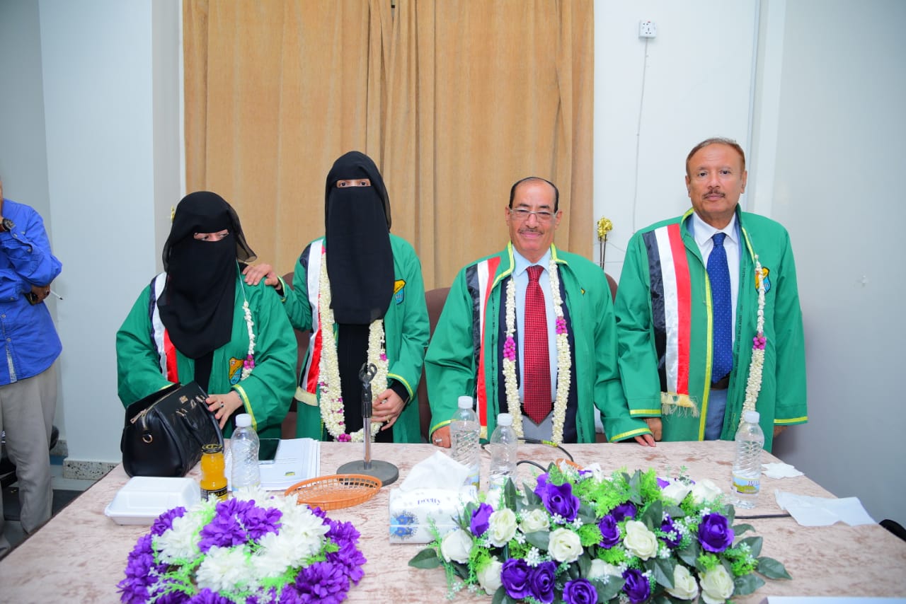 الماجستير للباحثة سعاد عثمان  سلطان في إدارة المعرفة من كلية الآداب والعلوم الإنسانية