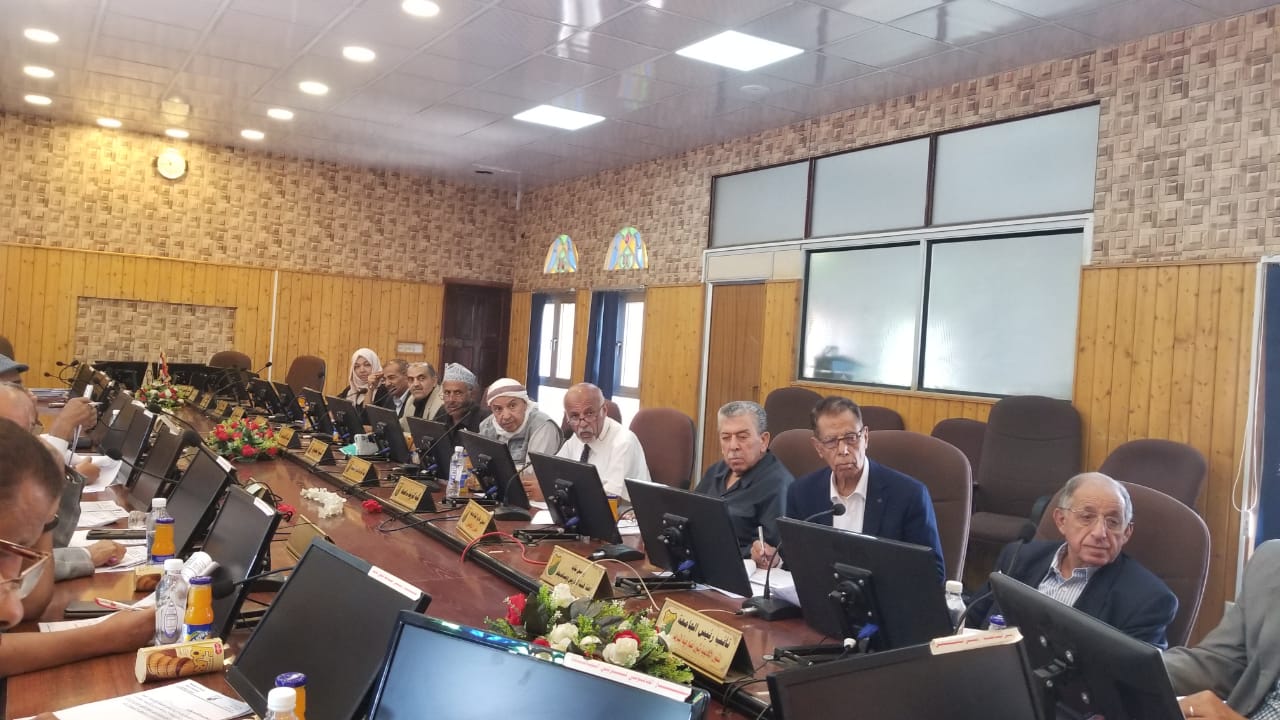 المجلس الأكاديمي بجامعة صنعاء يقر ترقيات علمية وتسويات أكاديمية وتثبيت 8 من أعضاء هيئة الت