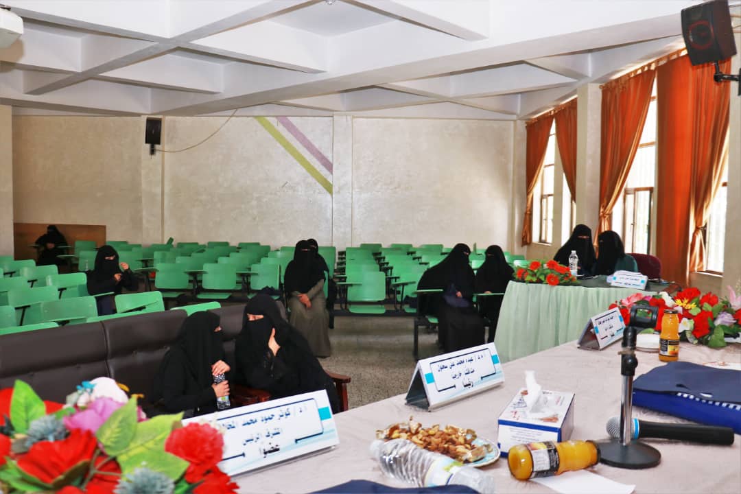 الباحثة خديجة شرف حسين تنال الماجستير في تفسير وعلوم القرآن