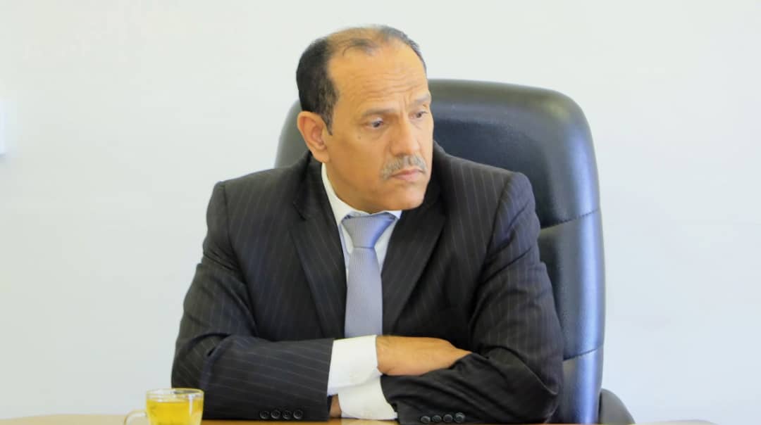 رئيس الجامعة يبحث تطوير الأداء الأكاديمي وتعزيز الجودة في كلية الطب والعلوم الصحية