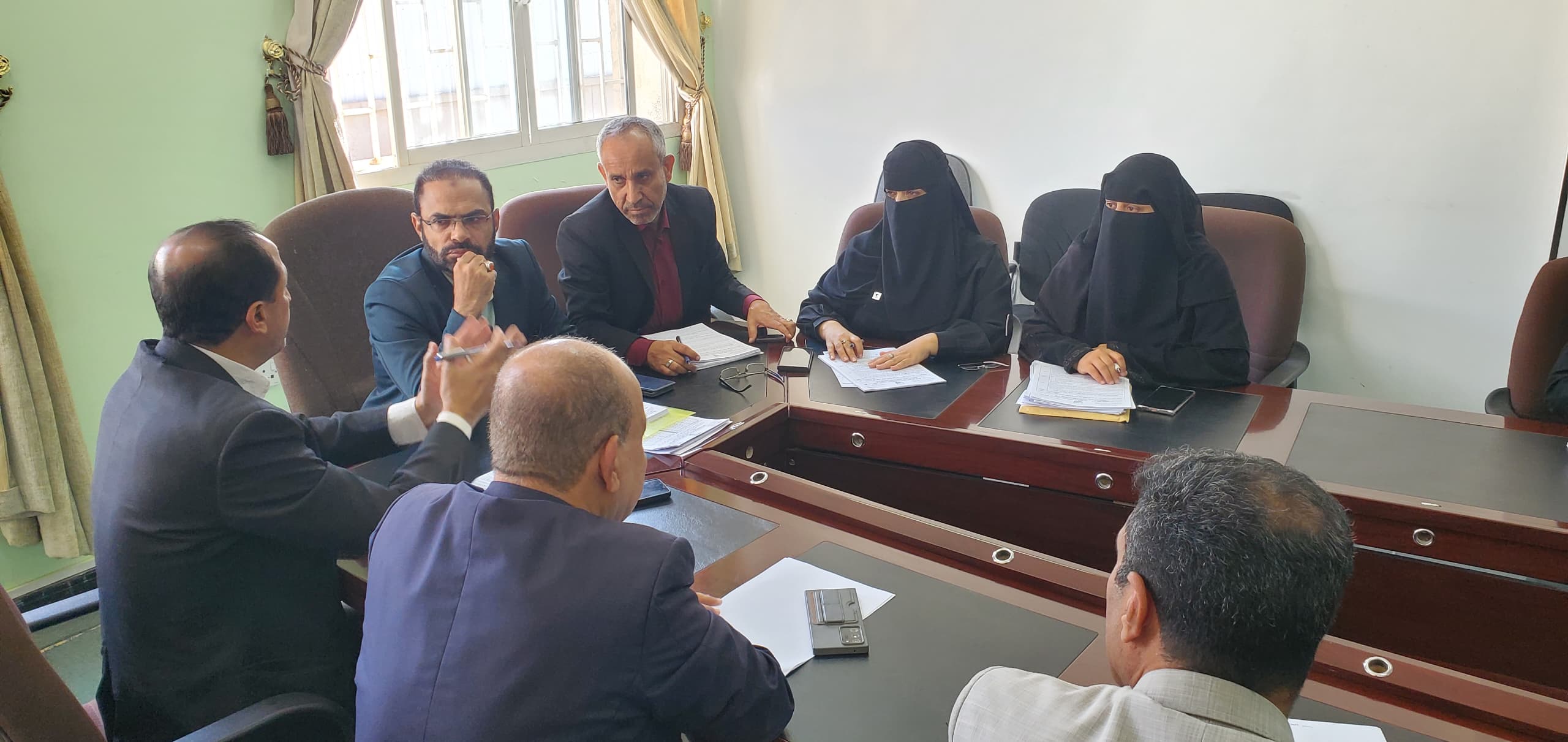 مجلس الدراسات العليا بجامعة صنعاء يقر 46 عنوانًا بحثيًا جديدًا ويعتمد نتائج 30 رسالة وأطرو