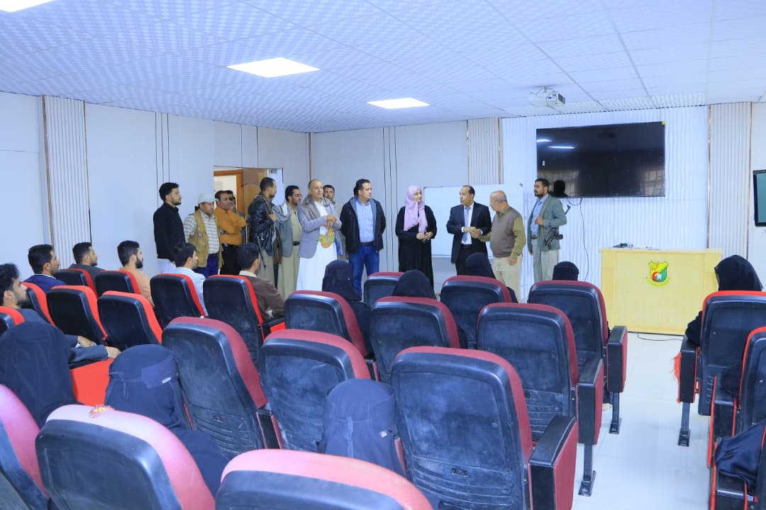 رئيس الجامعة يوجّه باستكمال مشاريع التطوير والتأهيل في عدد من الكليات .