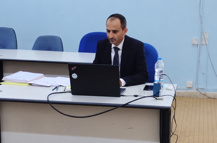 مركز إدارة الأعمال يناقش خطة أطروحة الدكتوراه للباحث عبدالعزيز ناجي يحيى علي