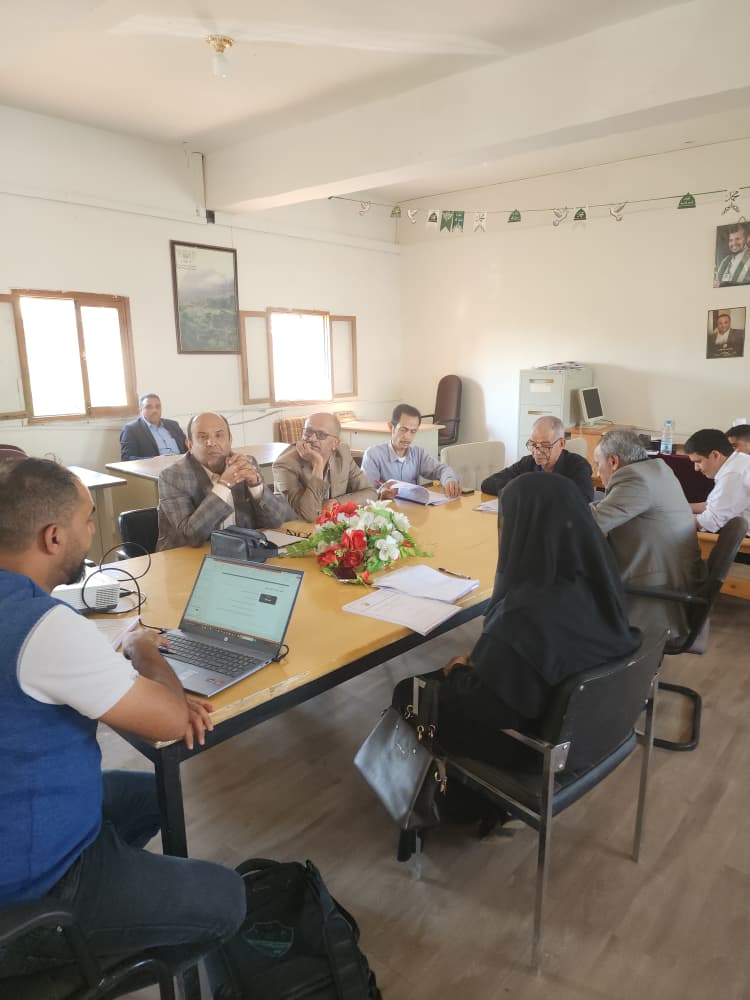 Sana'a University Public Relations Department Reviews Master's Thesis Proposal on AI Applications in Digital Marketing