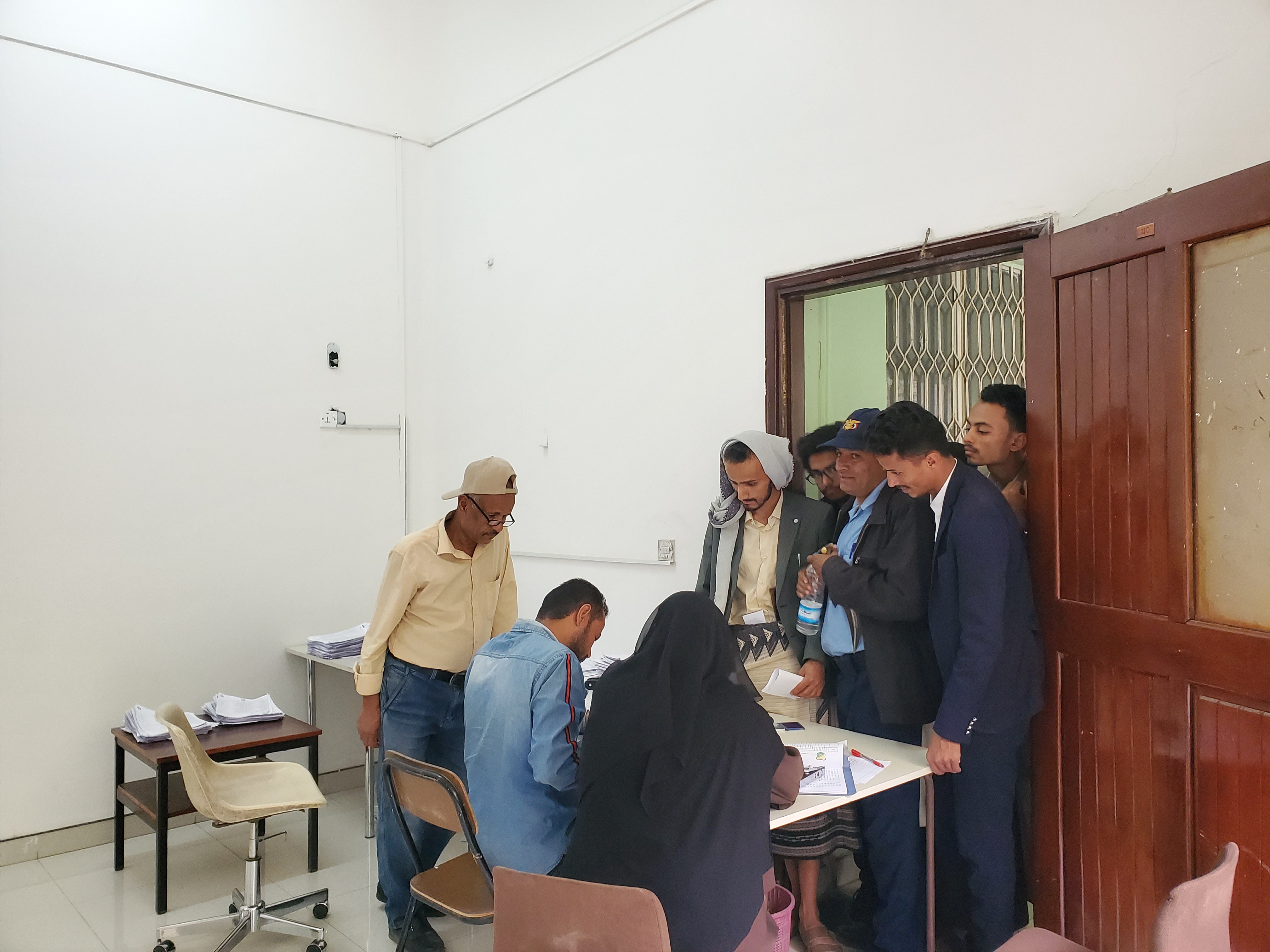 كلية الشريعة والقانون بجامعة صنعاء تبدأ إجراءات معاملات خريجي الدور الأول للعام الجامعي 20