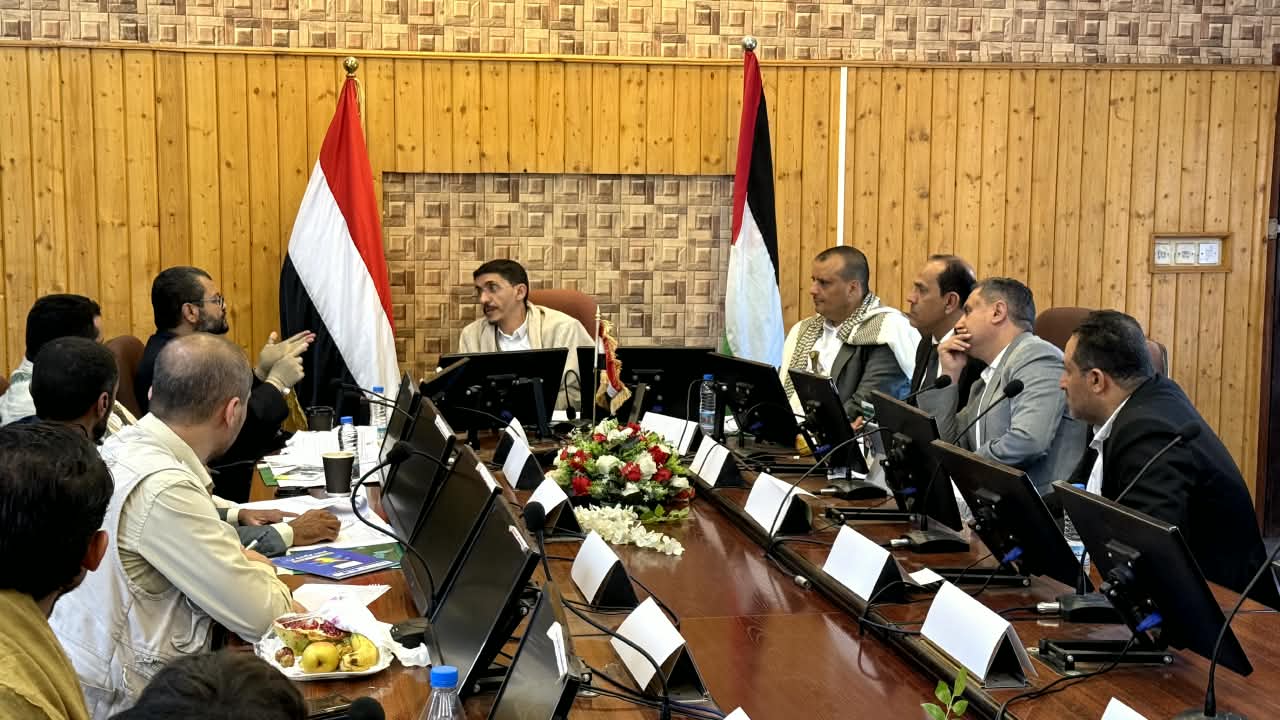 اللجنة الإشرافية العليا للمناهج تناقش الموجهات والسياسات العامة للمناهج