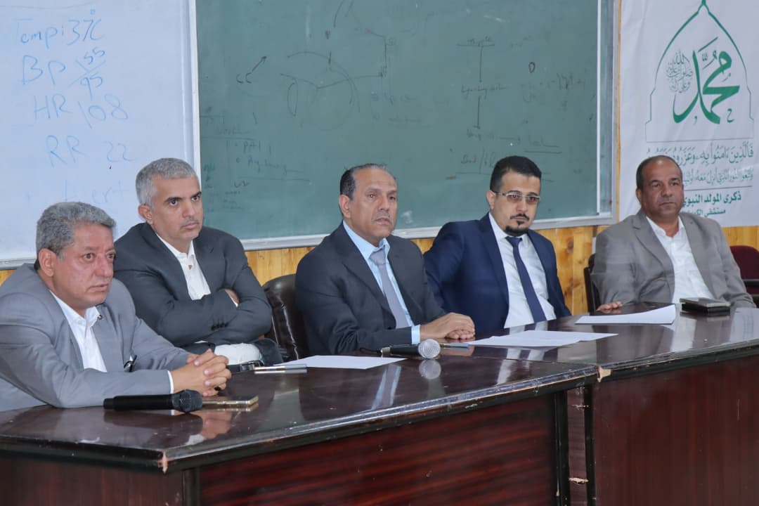 رئيس جامعة صنعاء يعقد اجتماعًا موسعًا بمستشفى الكويت الجامعي لمناقشة تطوير التدريب السريري